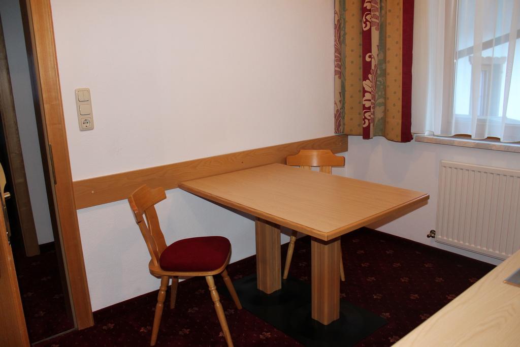 Hotel Hoellroah Kappl (Landeck) Quarto foto
